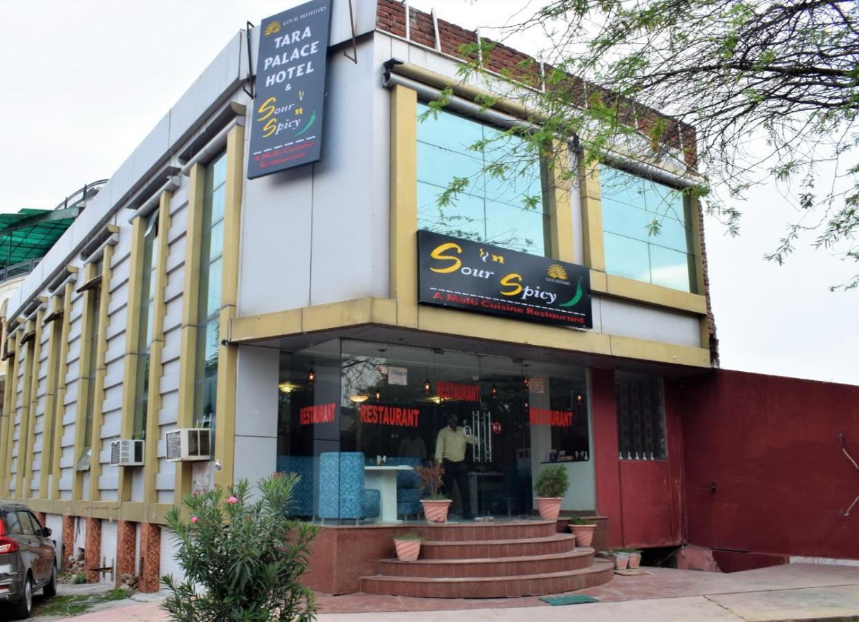 Hotel Tara Palace By Goyal Hoteliers Agra  Dış mekan fotoğraf